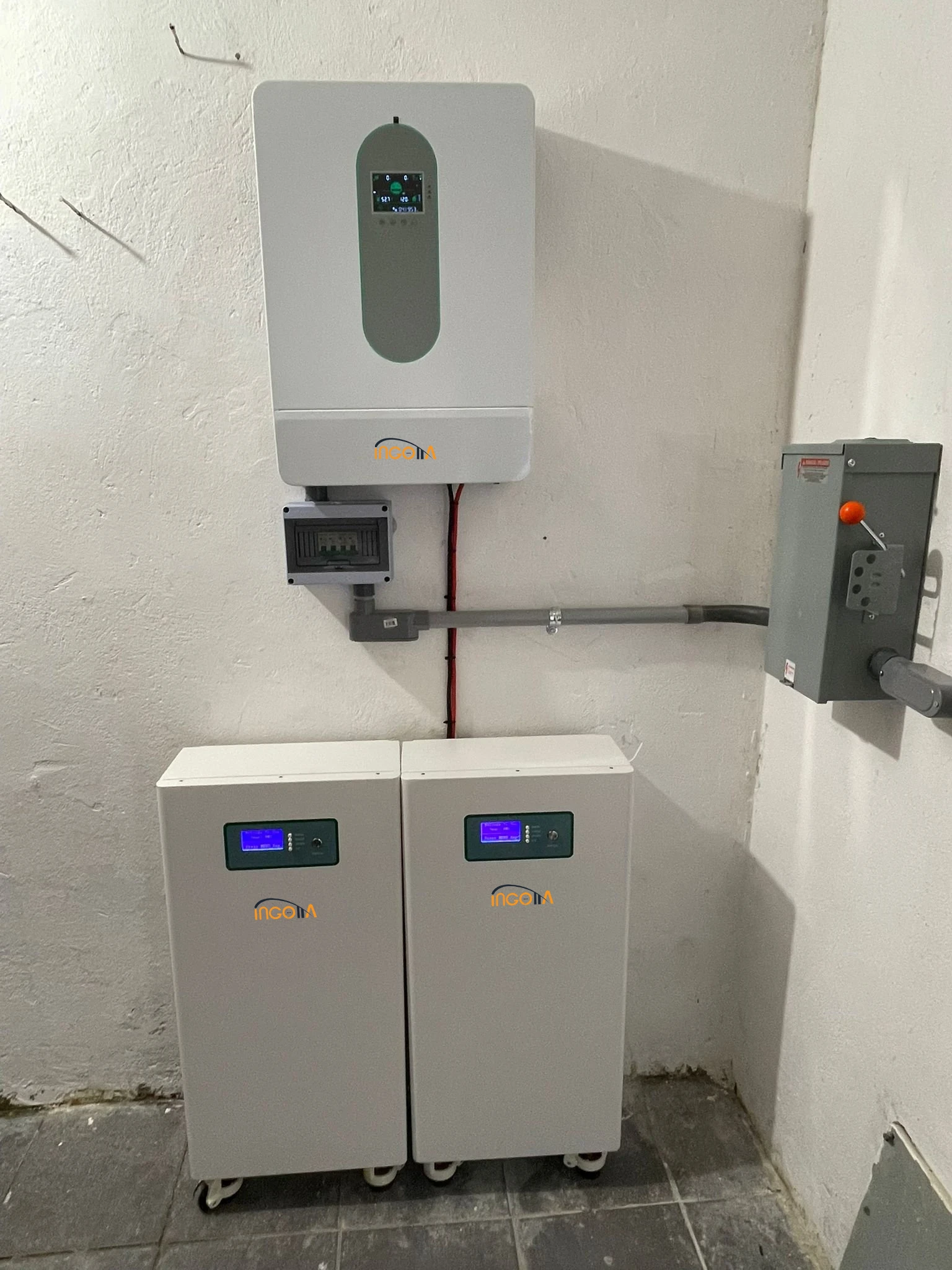 10kw hybrid inverter & 30kwh lifepo4 battery