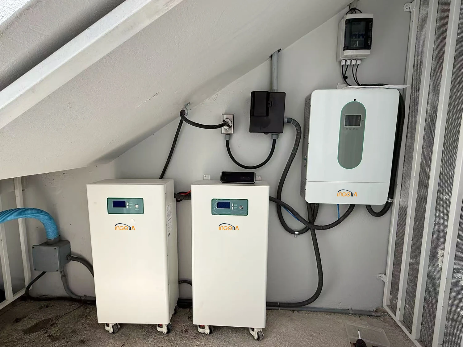 10kw hybrid inverter & 30kwh lifepo4 battery