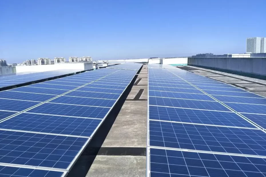 The Ultimate Guide to Off-Grid Inverters: Powering Your Independence